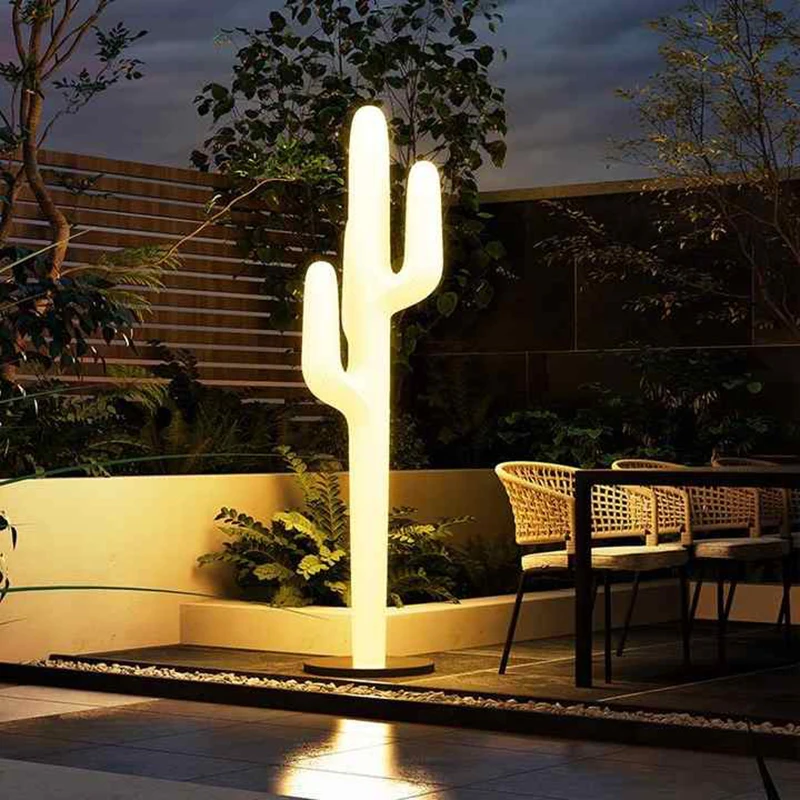 Cactus Outdoor Lamp Courtyard Lamp Villa Garden Lawn Floor Lamp Creative Design Landscape Lamp Waterproof Lawn Lamp