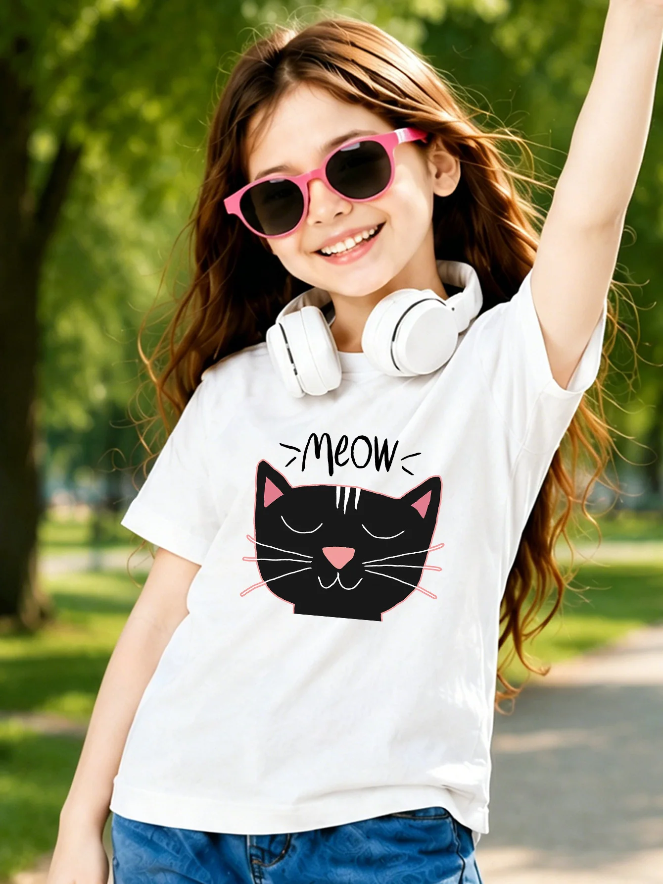 Cute Closed Eyes Black Cat Meow Print Kids T Shirt Boys Girl Cotton Short Sleeve Parent Child Lovely Pet Summer Casual Basic Tee