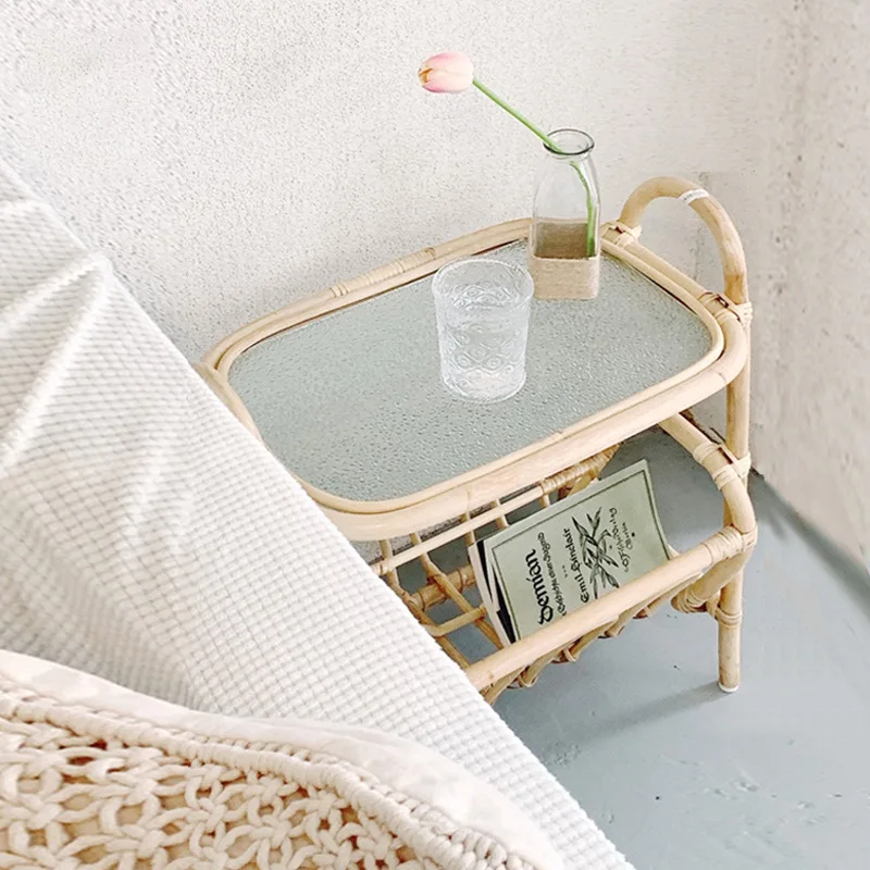 Nordisches Rattanregal