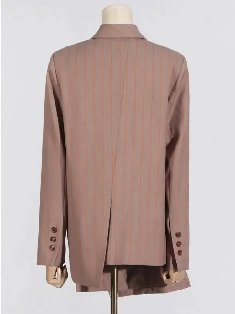 EAEOVNI 2025 الخريف جديد سترة نسائية مخطط غير المتماثلة تصميم زر تجمع الخصر ضئيلة السترة معطف مكتب سيدة الملابس