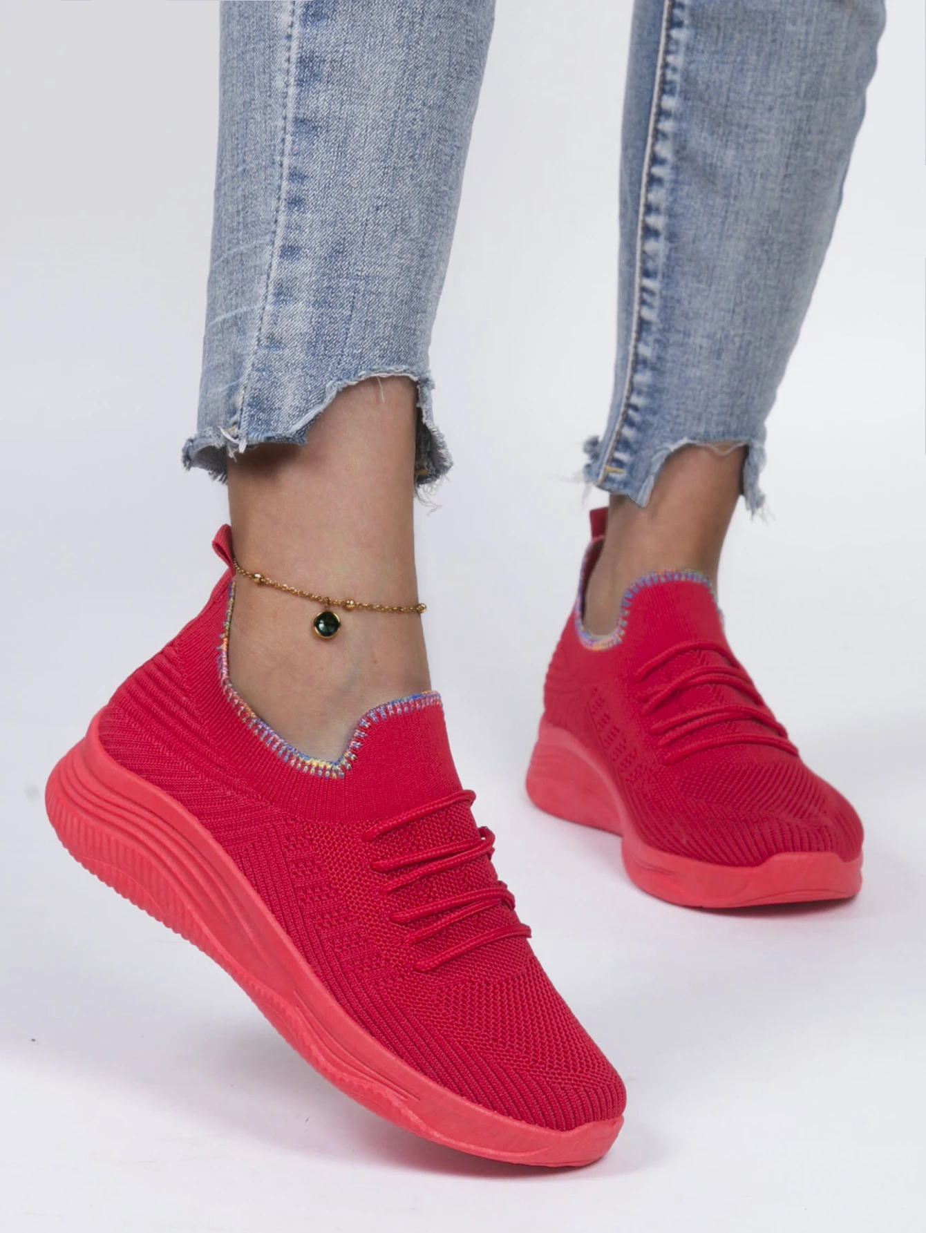 Spring new women\'s sports shoes, fashionable, breathable, lightweight, non-slip, wear-resistant, casual sports shoes, flat shoes