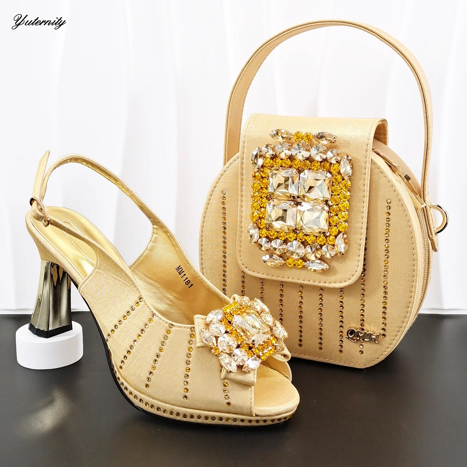 Hot Selling Rhinestone Wedding Shoes And Bag Set Newest Design Italian Women Pumps Pee Toe Shoes And Bag Set Size 38-43 On Sale