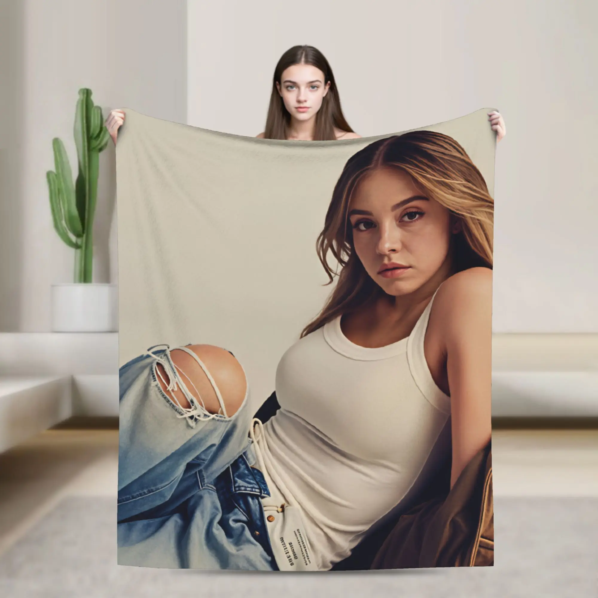 Sydney Sweeneys  Warm Soft Blankets  Child Plush Bedding Throws Funny Bedroom Flannel Bedspread Sofa Bed Cover