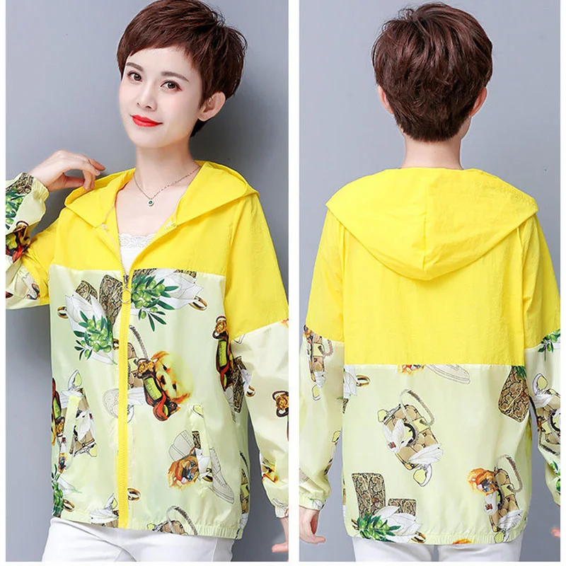 Женская летняя Солнцезащитная одежда с капюшоном и принтом, Корейская версия, свободная простроченная контрастная модная повседневная короткая тонкая куртка для женщин