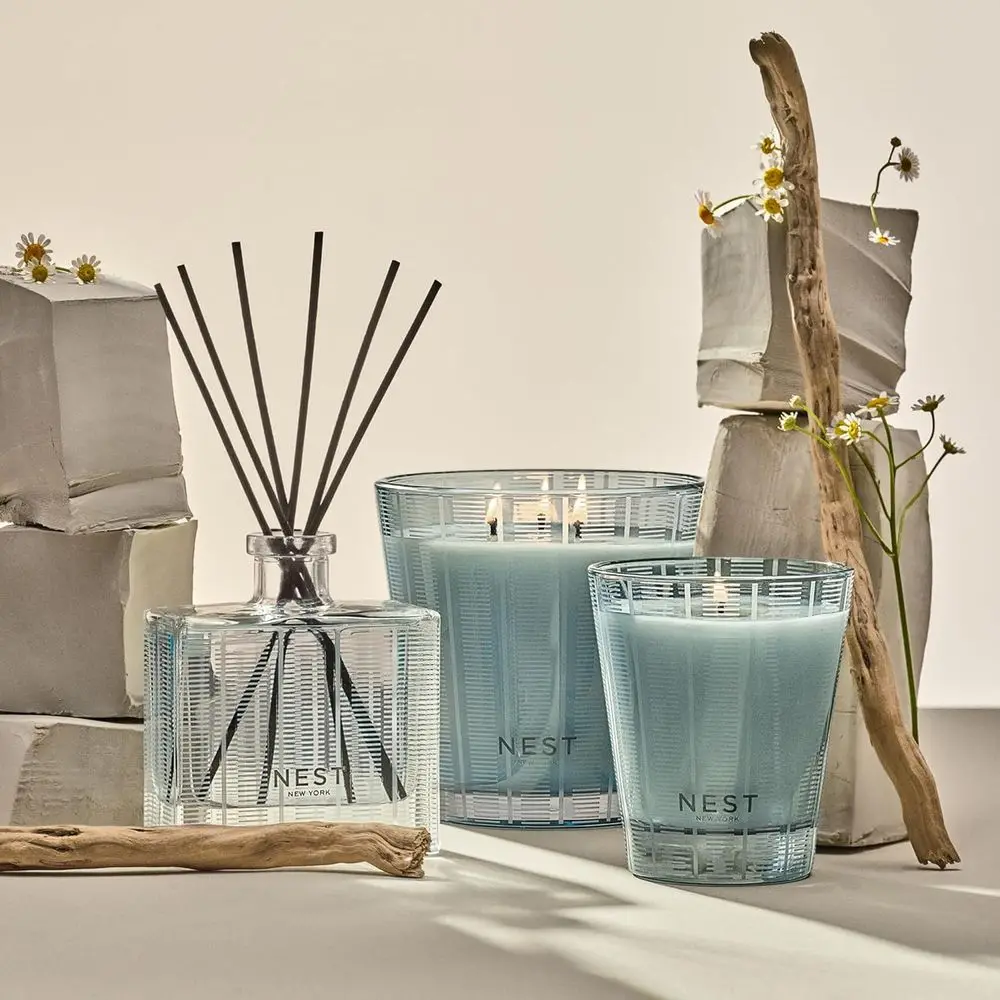 Long-lasting 3-Wick Aroma Candle, Driftwood & Chamomile Scent, 21.2 oz, 100-Hour Burn, Reusable Glass