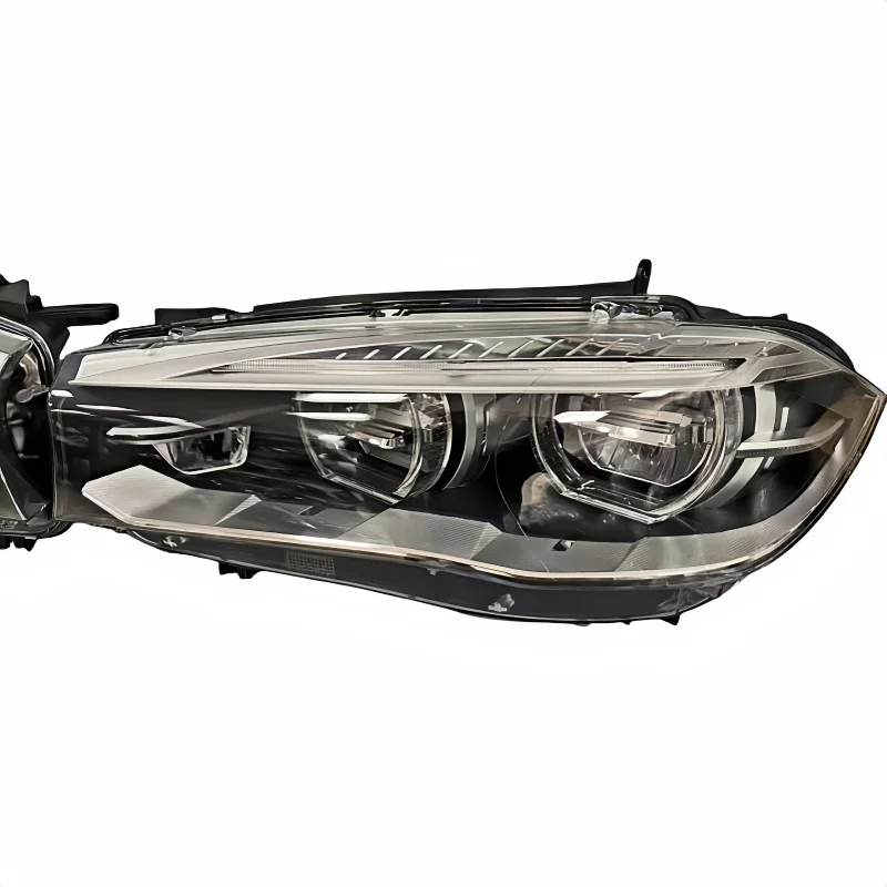 

Фары в сборе для BMW X5 F15 (старая модель) — обновленные, полностью светодиодные, с цветовой температурой 6000K (замена галогеновых/ксеноновых)