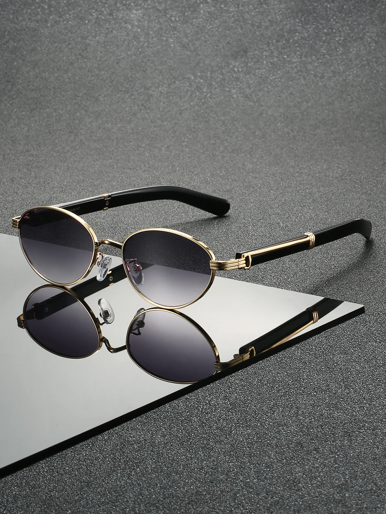 1 Stück Modische, lässige, schlichte, stilvolle High-End-Sonnenbrille mit ovalem Metallrahmen für Autofahren, Pendeln, Urlaub, Reisen, Urlaub am Meer