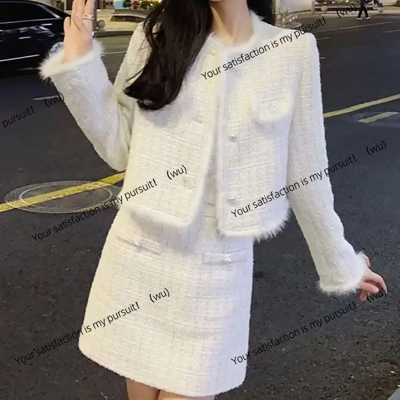 

Новый легкий роскошный маленький аромат, утолщенный элитный костюм, юбка, шерстяное розовое пальто знаменитостей, темпераментное женское пальто