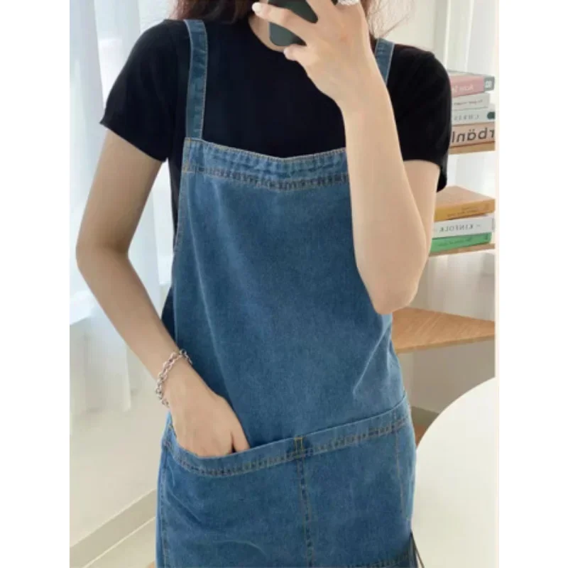 Elegant Unisex Jean Apron with Pockets for Men and Women  Kitchen Cooking Gardening Painting Chef Unim