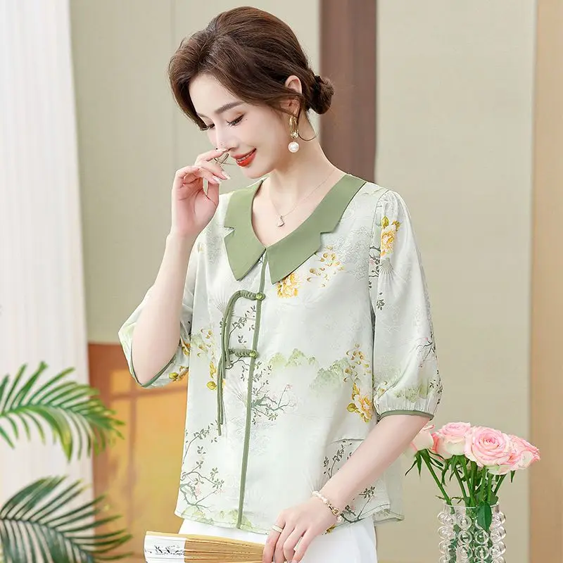 Middle-aged Mother's New Chiffon Shirt Top Is Fashionable and Seven-point