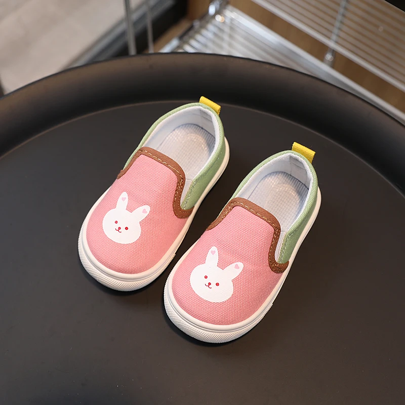 Toddler Girls Animal Print Cotton Sneakers 2026 New Autumn First Walker Slip-on Casual Shoes Soft Sole Breathable Outdoor Play
