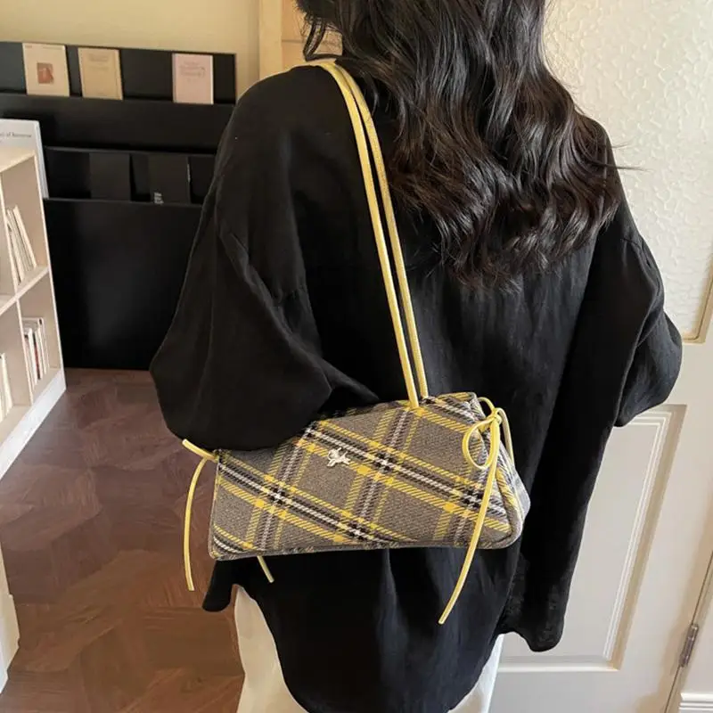 

Стильная женская сумка через плечо большой вместимости в корейском стиле, уникальная полосатая сумка на плечо