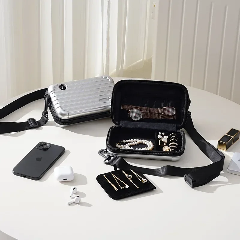 Portable Travel Storage Bag Multi-functional Watch Necklace Ring Hair Accessories Lipstick Jewelry Storage - view 2