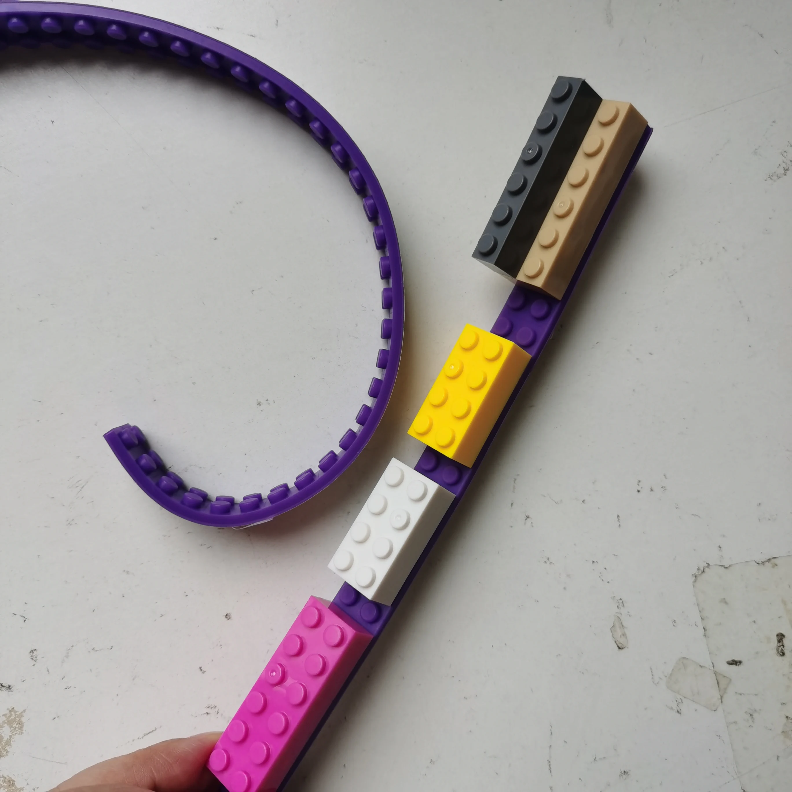 Kletterwand-Blockband, kompatibel mit LEGO, 92 cm, 2 x 115 Noppen, Silikon, zum Schneiden, Kleben, Waschen, für kreatives DIY-Spielzeug für Kinder – Detail 5