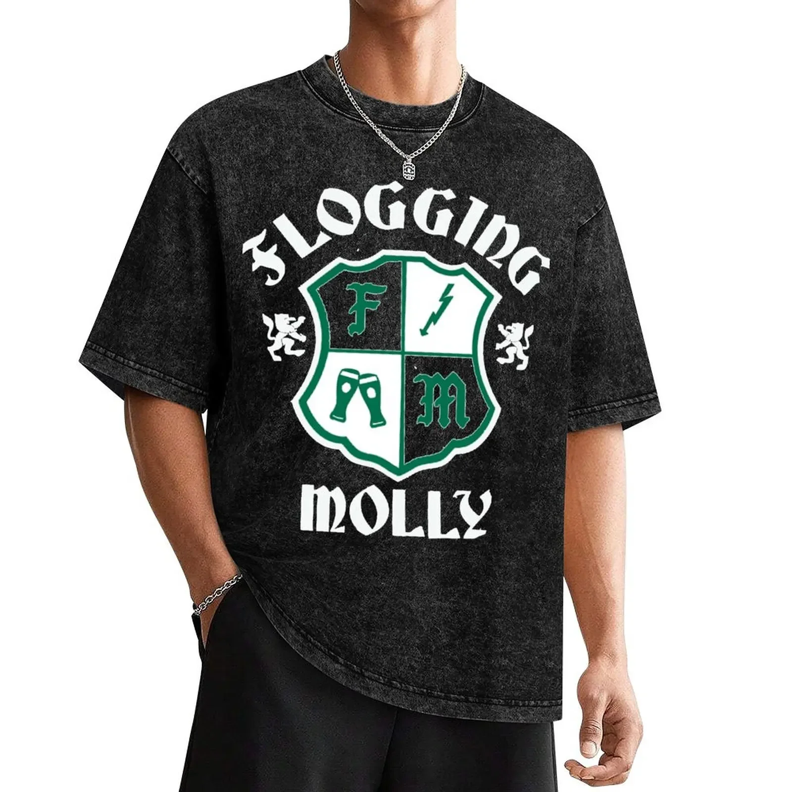 

Flogging Molly FM Green Essential T-Shirt anime vintage graphic tee plain black t shirts men