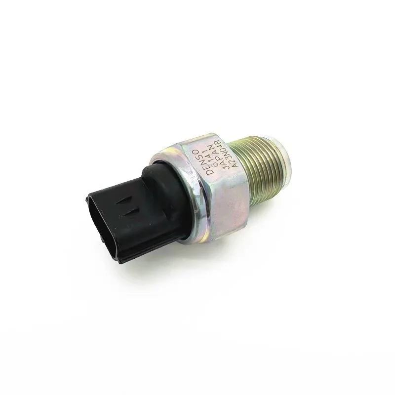 

John Deere Excavator Tractor High-Pressure Common Rail Fuel Pressure Sensor RE520930 Engine Part
