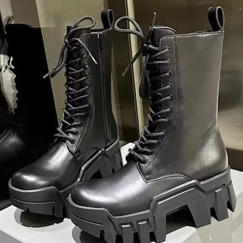 

New Men's and Women's Fashion Platform High-quality Ladies Retro Punk Tooling Boots Couple Motorcycle Boots Women's Shoes