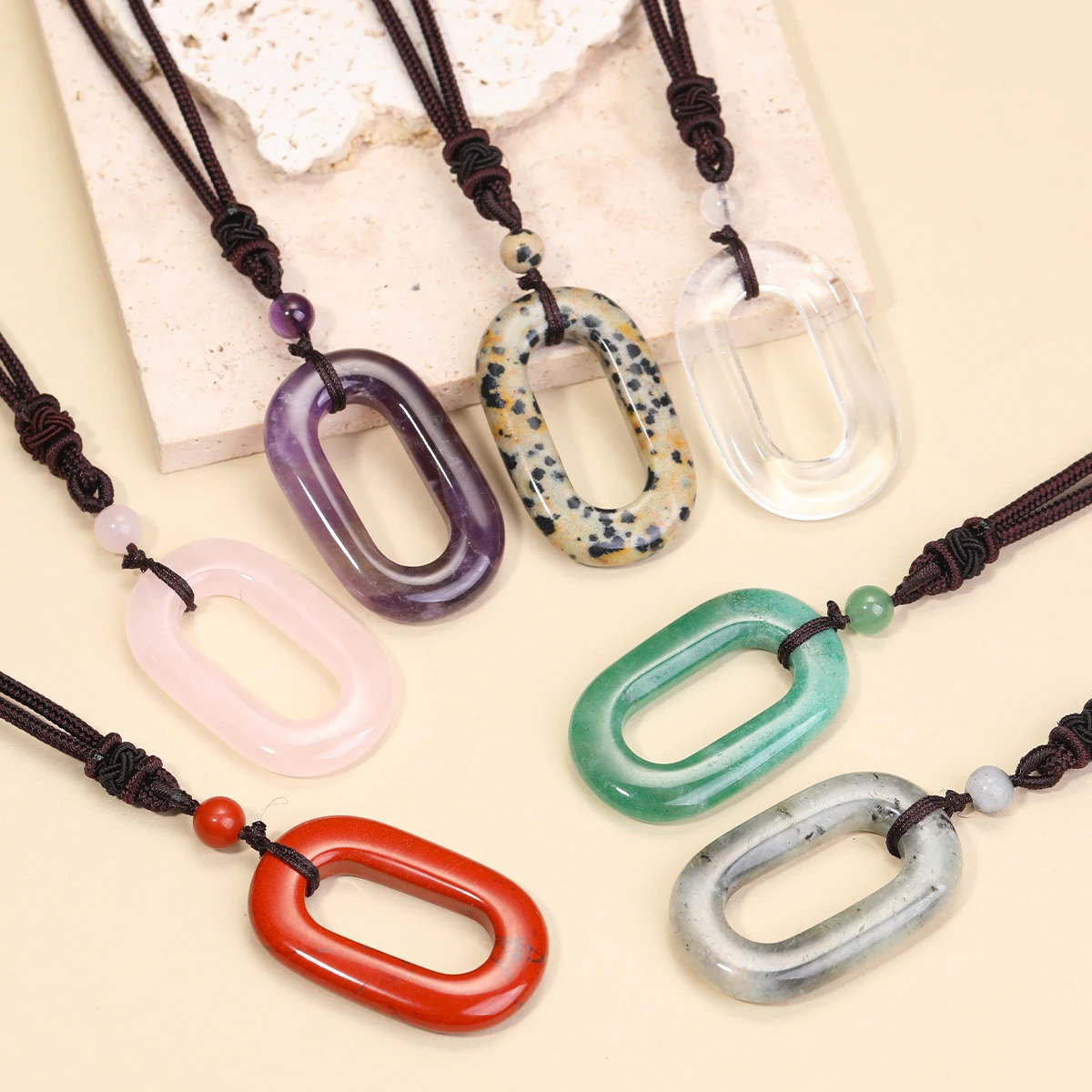 

Natural Stone O-shaped Necklace with Amethyst Tiger Eye Red Jade Rose Quartz Handmade Woven Necklace for Men and Women Gift