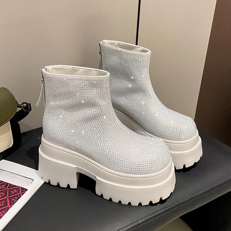 Voll-Strass-Plateau-Stiefeletten 2026 Herbst Neu Britischer Stil Höhenverlängernde Kurzstiefel