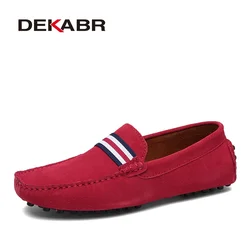 Mocasines DEKABR, mocasines de gamuza de nuevo diseño para hombre, mocasines sin cordones de cuero genuino, mocasines cómodos rojos para conducir para hombre