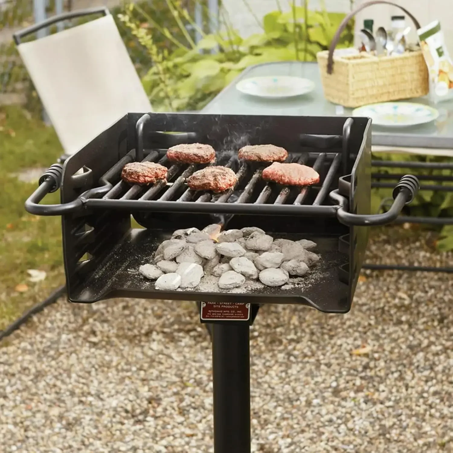 

Park Style Heavy Duty Steel Outdoor BBQ Charcoal Grill with Cooking Grate and 360 Degree Swivel Post for Camping or Backyard