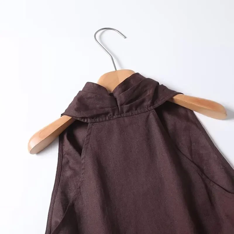 

Women 2025 summer New Fashion Cropped Tank Tops Vintage Hanging neck v-neck Female Camis Chic Tops