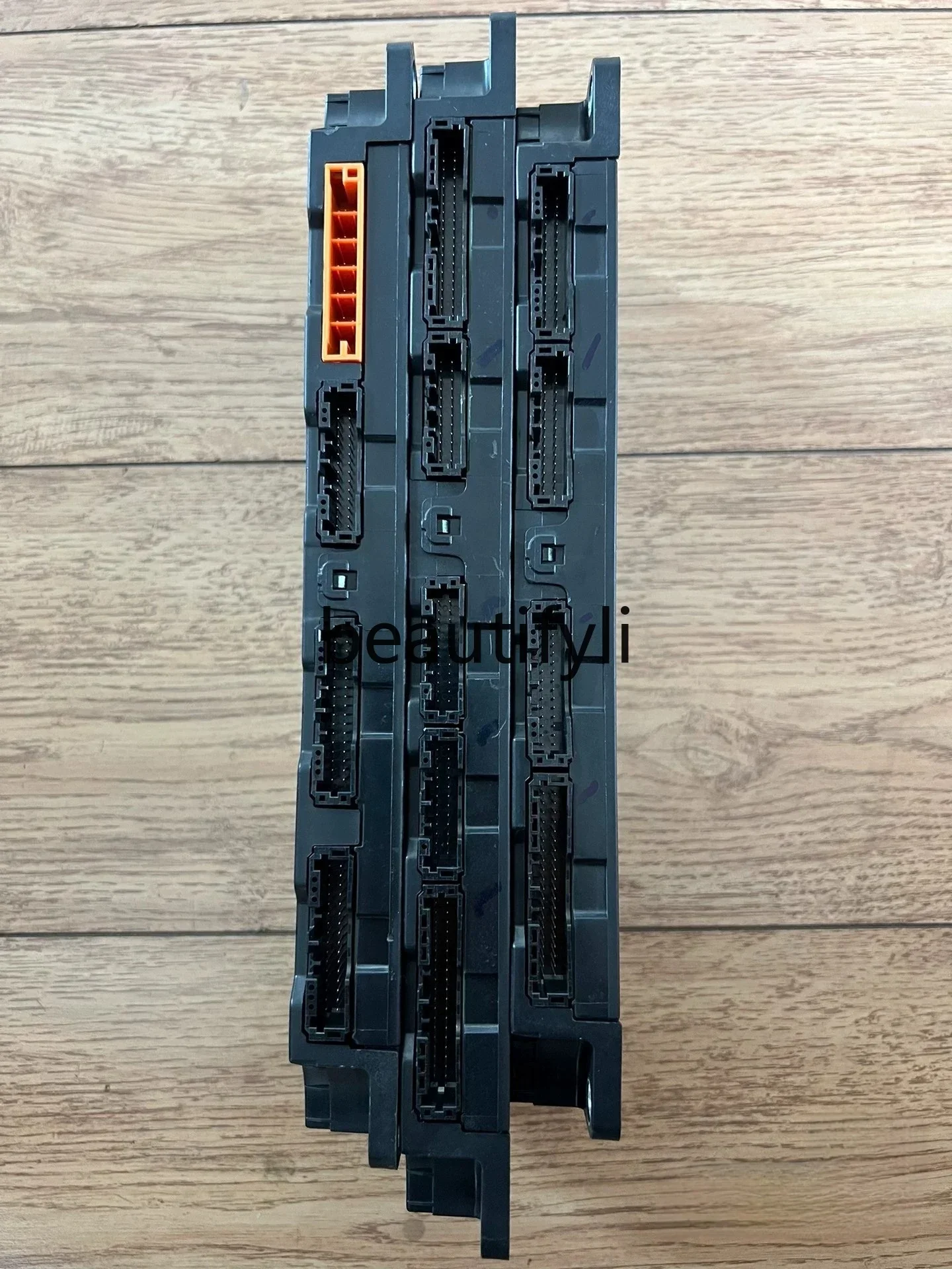 

lt6351 Dongfeng Yipai 007 pure electric version battery bms management module, Yipai 007BMS Zhixin controller bms