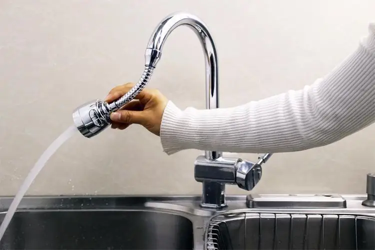 Universal Kitchen Faucet Extender 360°/1080° Rotatable Anti-Splash Water Saving 2-Mode Tap Sprayer Aerator Hose