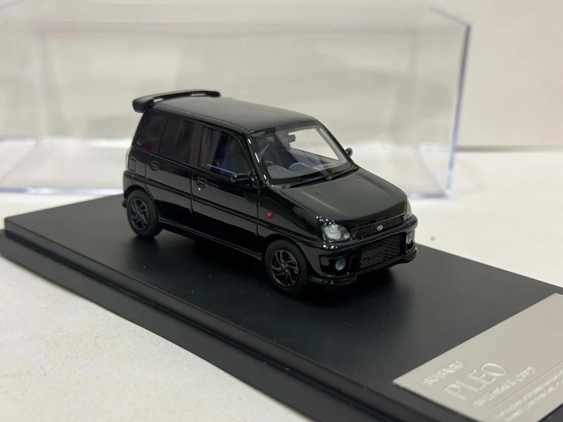 Flaws Broken Window Diecast HI Story 1/43 Scale Subaru Pleo Resin Car Model Collectible Toy Gift Souvenir Display  Ornament