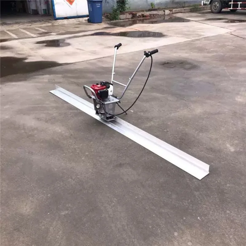 Petrol Concrete Vibrating Screed Floor Leveling Machine Aluminium Alloy Ruler Finishing Tool view 6