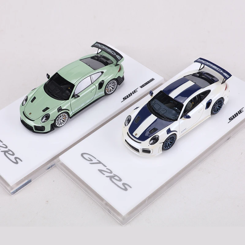 Suhe 1:64 911GT2 RS Changing Color White/Avocado Green Resin Model