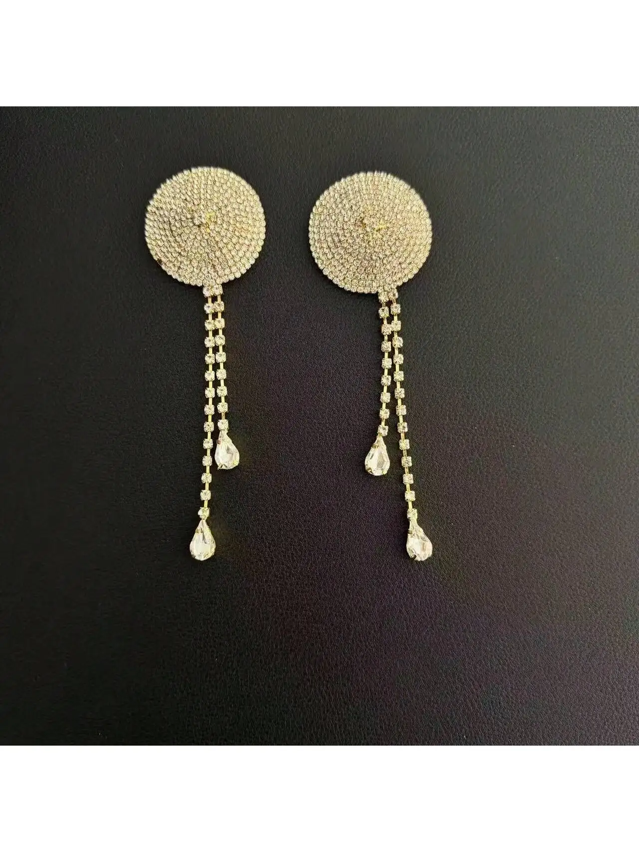 Sexy rhinestones, elegant and sexy tassel artificial crystals are perfect for Valentine's Day gifts and seasonal wear