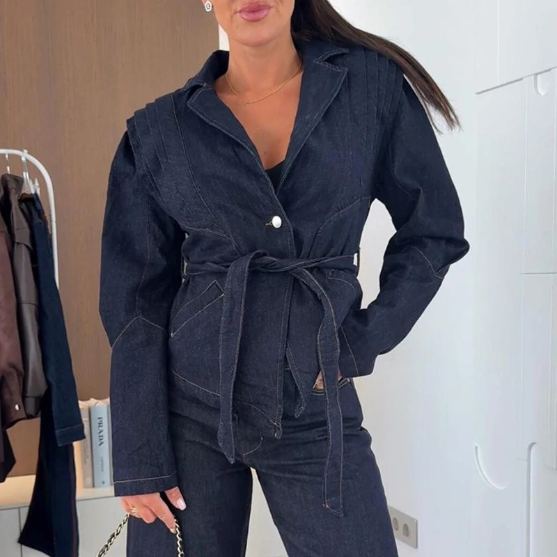 

New 2025 Fashion High Street Button Design Coat Office Lady Casual Denim Outwear Vintage Solid Color Long Sleeved Women's Jacket