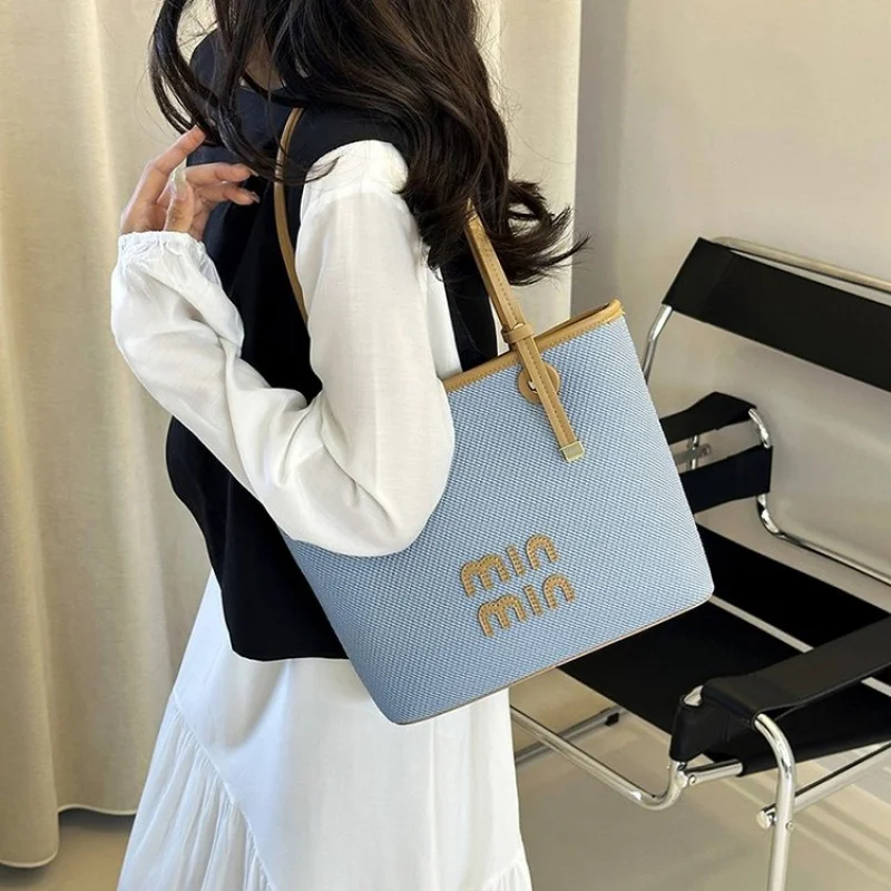 حقيبة يد نسائية مصنوعة من الجلد الفاخر ذات جودة عالية ومظهر يومي عصري من باريس #1