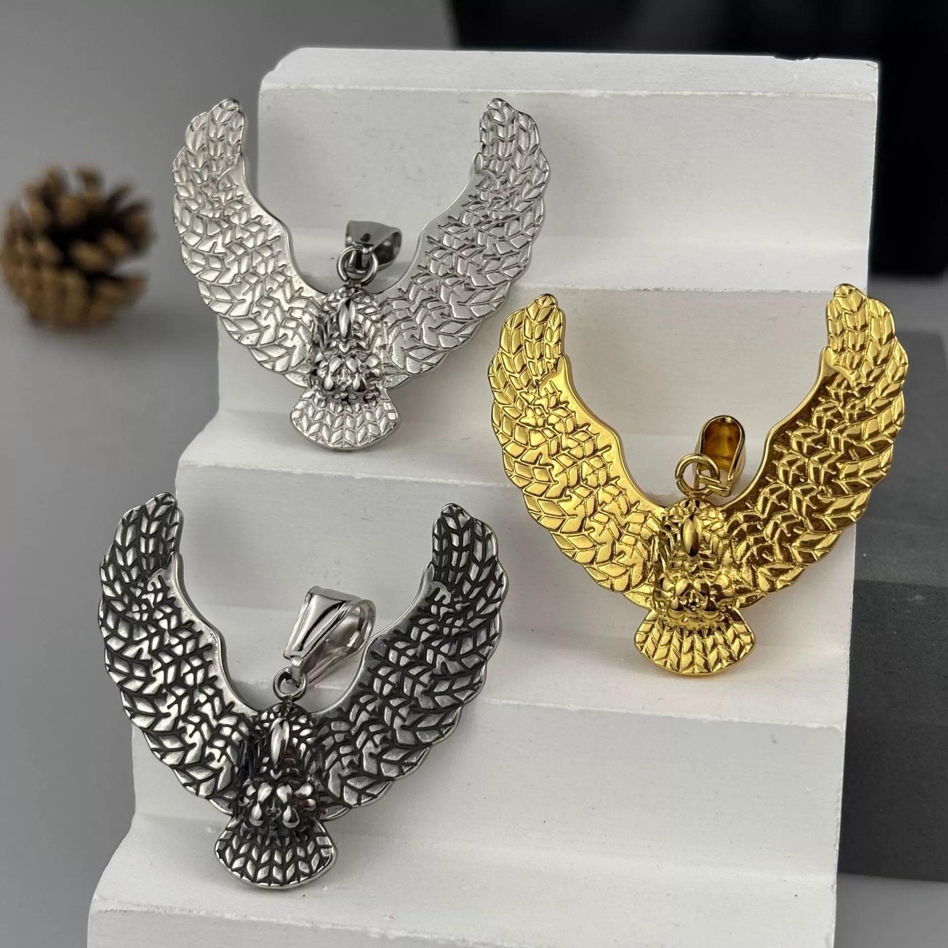 `Men Spread‑wing Eagle Pendant Necklace 316L Stainless Steel Gold Plated Animal Totem Retro Hip Hop Fashion Jewelry for Male`
