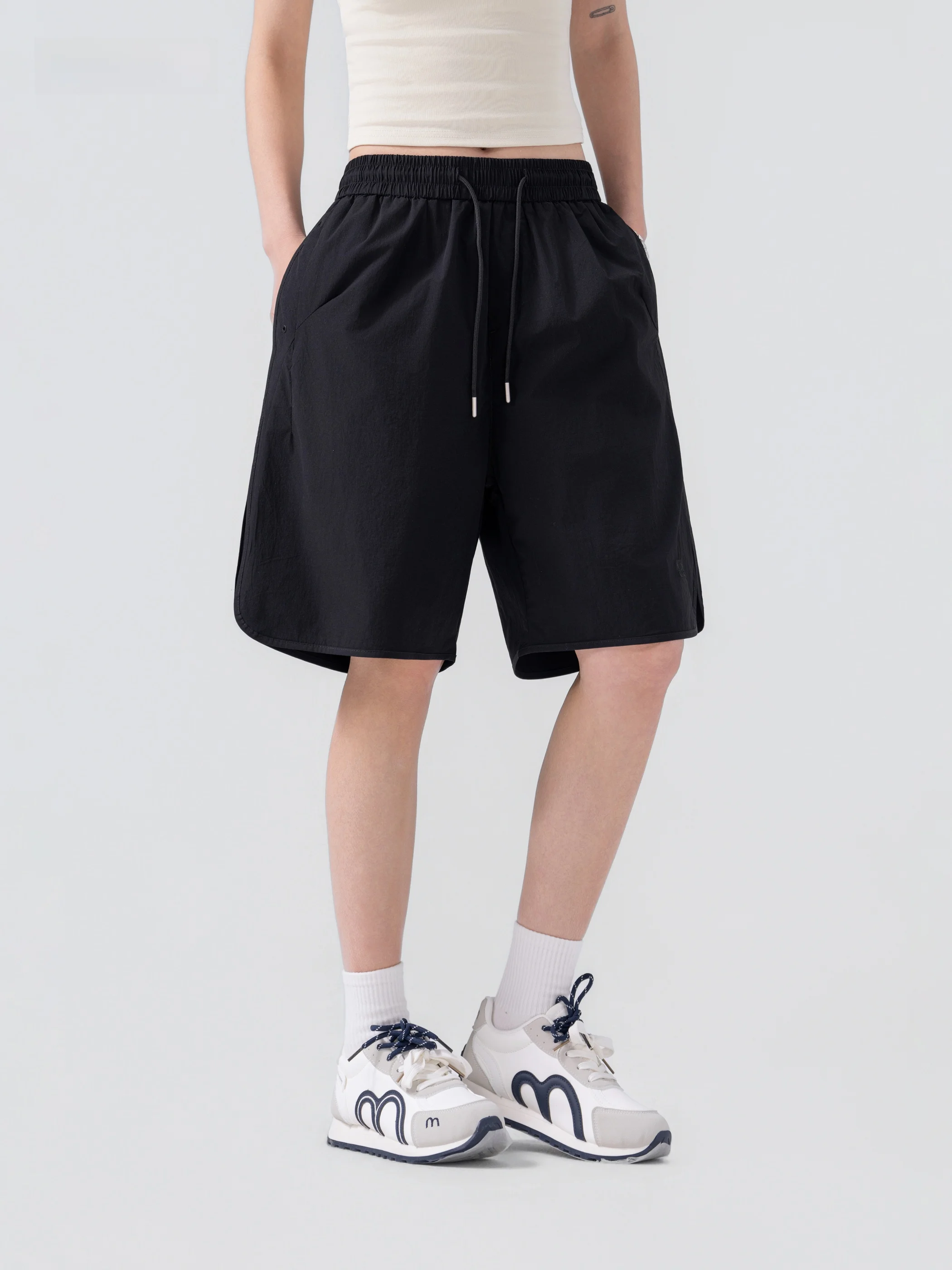 AOGZ Summer Quick Dry Lightweight Breathable Casual Outdoor Straight Leg Five-Quarter Length Shorts for Men And Women