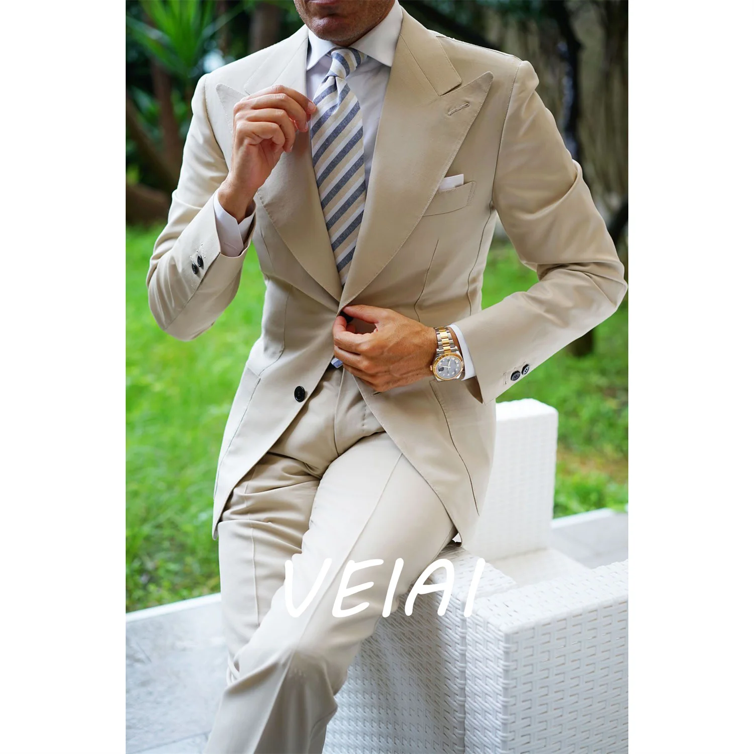 

Tailor Made 2 Pieces Beige Men Suit Slim Fit Groom Tuxedos Formal Business One Button Blazer Jacket Pants Terno Masculino