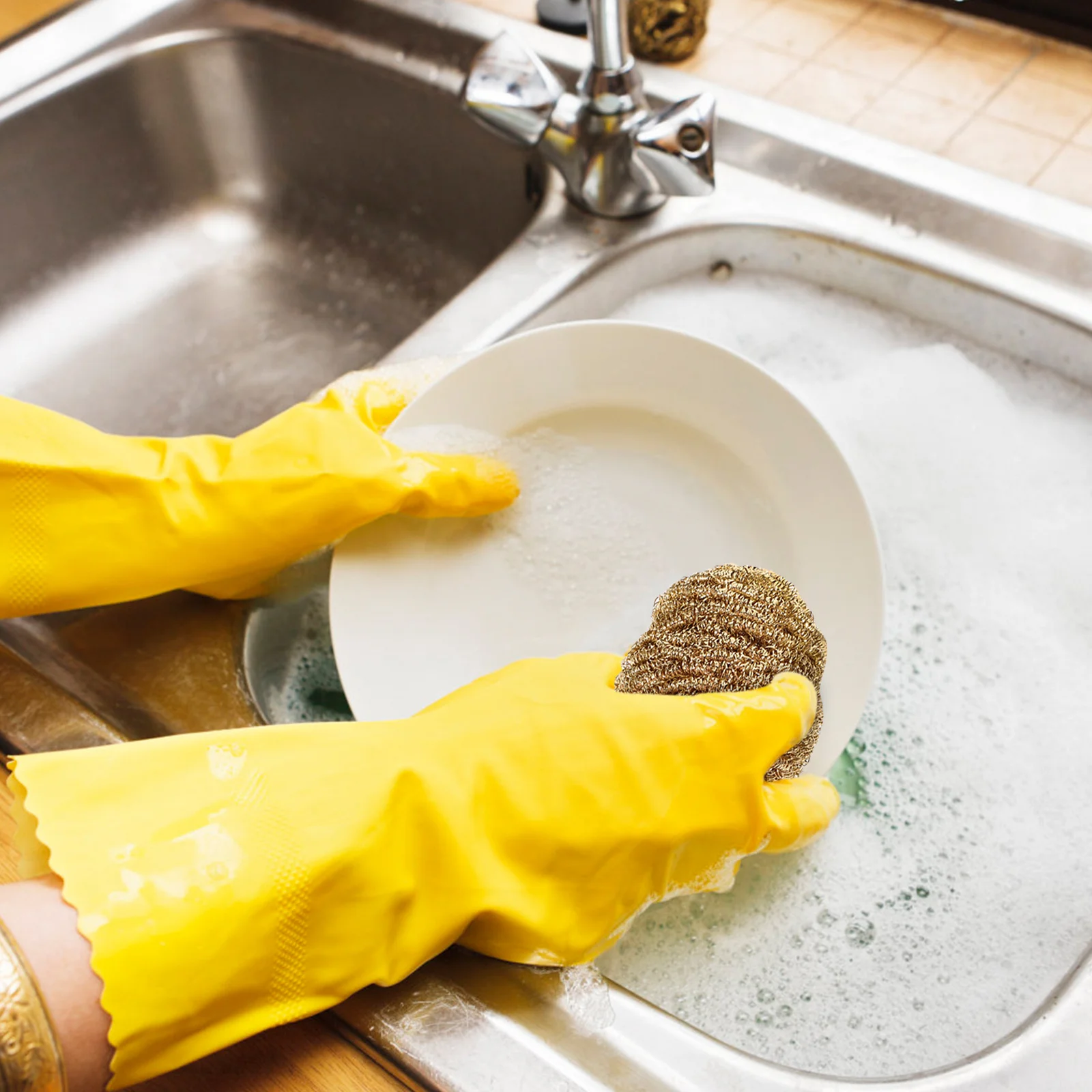 

2Pcs Copper Wire Cleaning Ball Soldering Iron Tip Cleaner Durable Solder Residue Removal Easy to Use Multifunctional