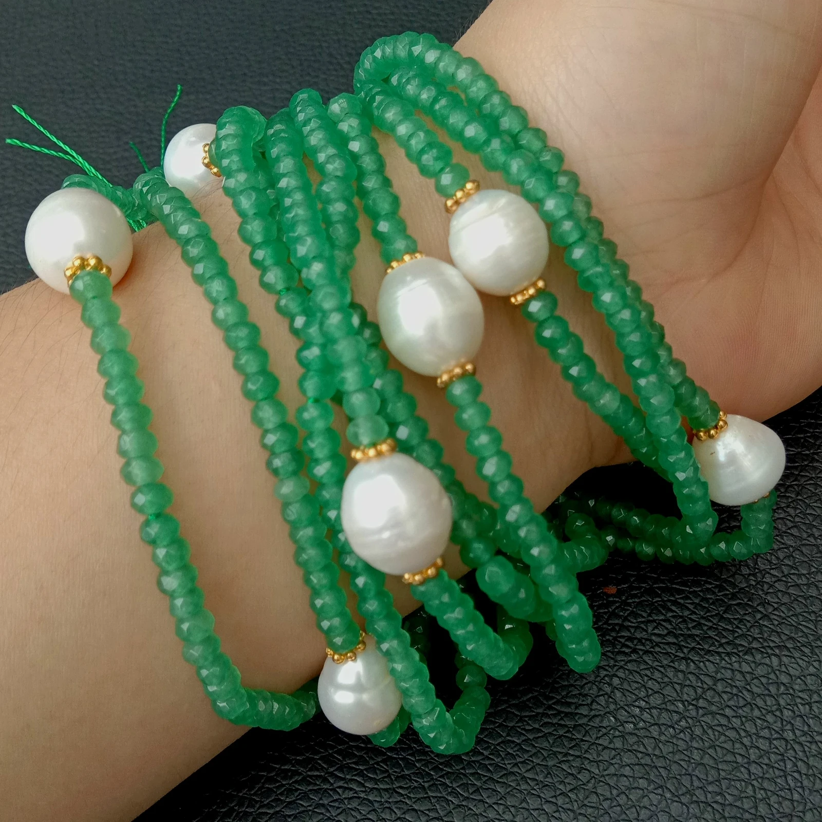 

Браслет из 8 дюймов, 10 нитей, белый пресноводный жемчуг, граненый зеленый нефрит