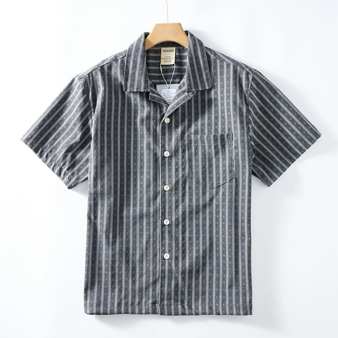 

2026 Summer New American Retro Short Sleeve Cuban Collar Gray Striped Cargo Shirt Men's Simple Single Pocket Casual Loose Tops