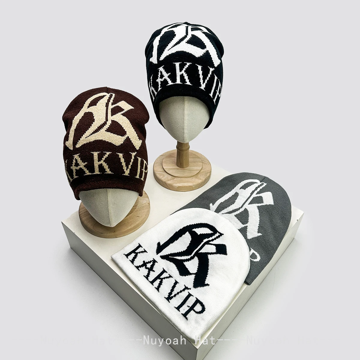 

New Men Women European Style Jacquard Letters Knitted Hats Warm Street Dance Fashion Personal Beanies Hip-hop Versatile Rap ins