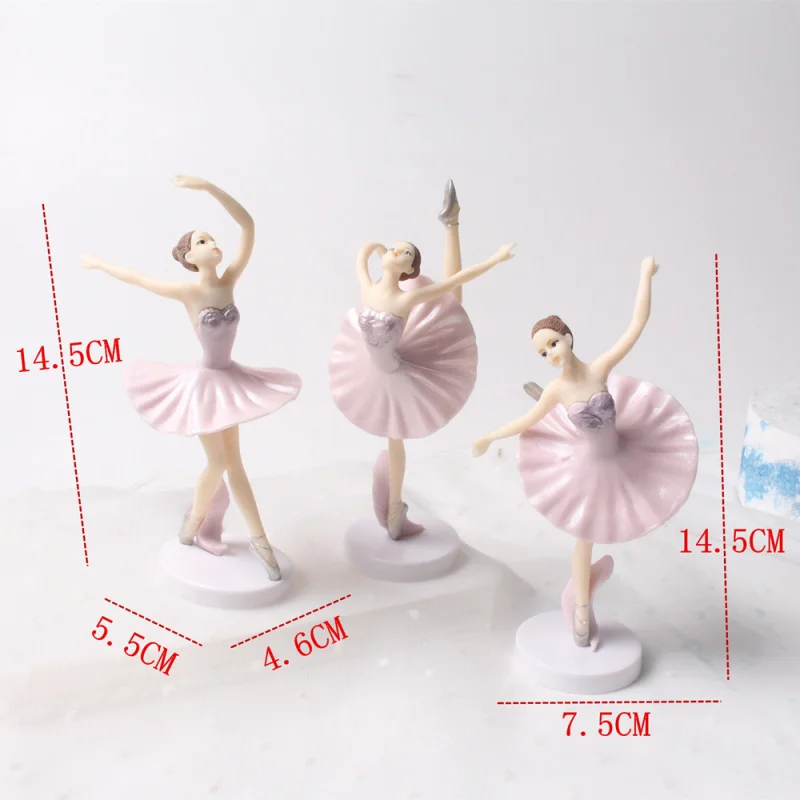 

Cake decoration figurine - ballet dancer - PVC material - beautiful set of 3 ballet dancing figurines