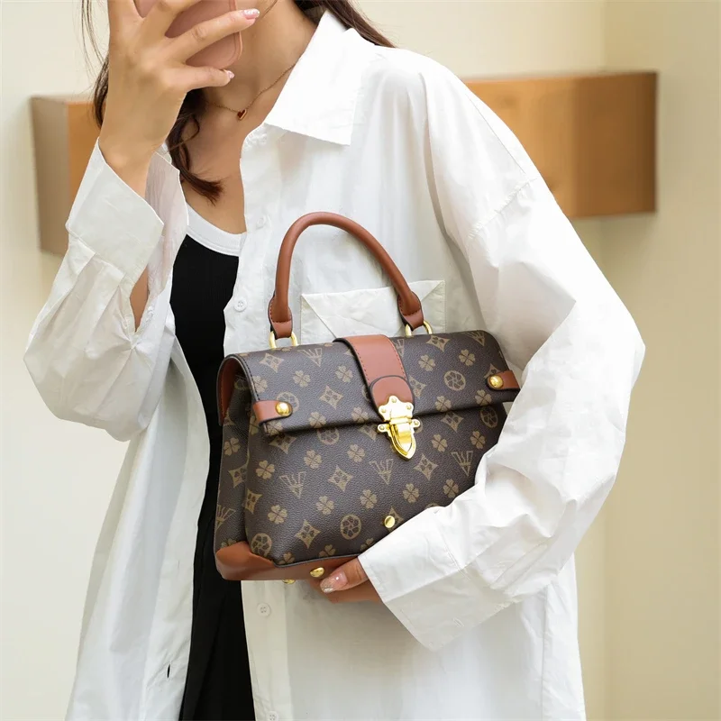 

Luxury Women's Leather Shoulder Bag Elegant Designer Crossbody Handbag Classic Fashion Tote For Office Ladies