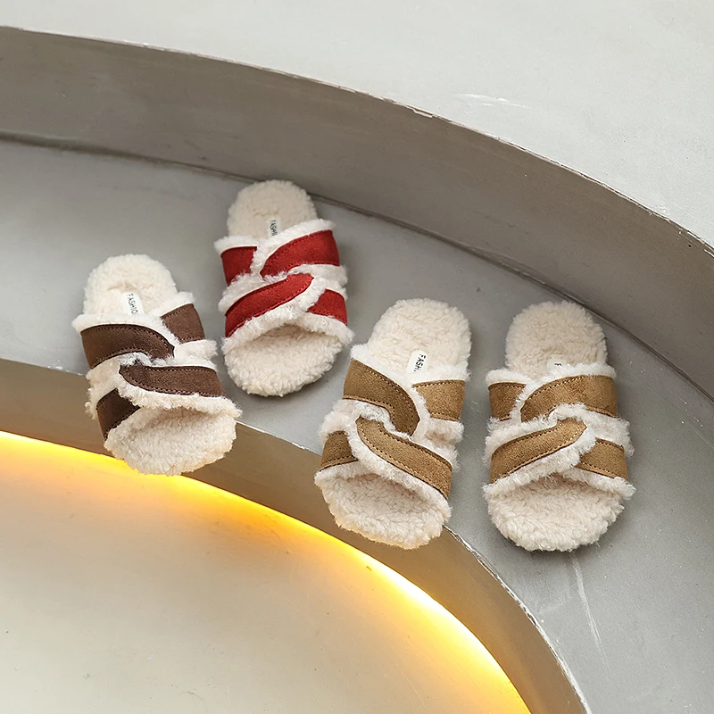 

Детские плюшевые тапочки, новые зимние модные повседневные тапочки без шнуровки для девочек, теплые детские меховые хлопковые тапочки с открытым носком, нескользящие мягкие