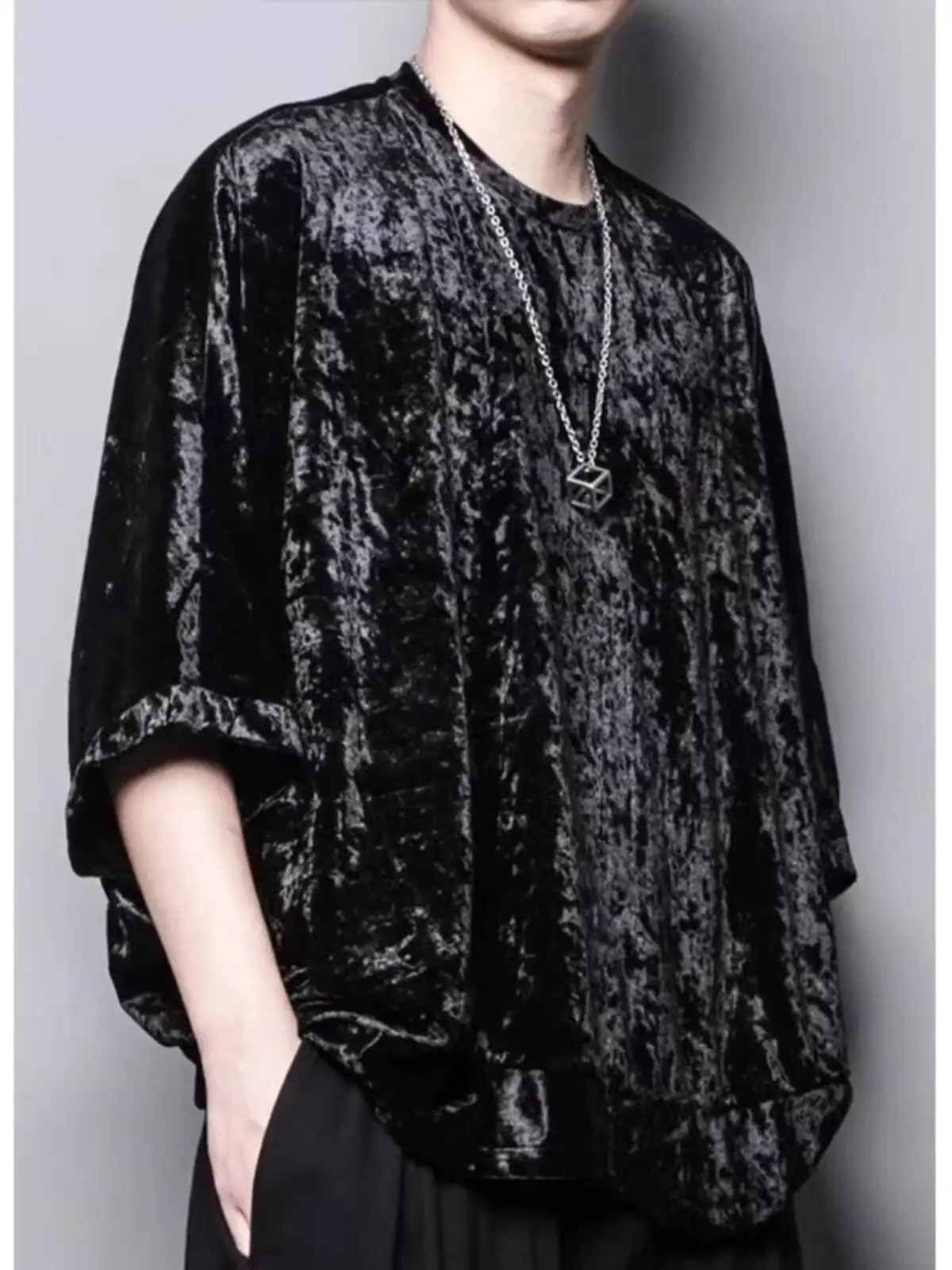 

Unisex T-shirt 2026 New Summer Men's Gothic Punk Short Sleeve T Shirt Shiny Velvet Loose Crew Neck Casual Tops For Teens