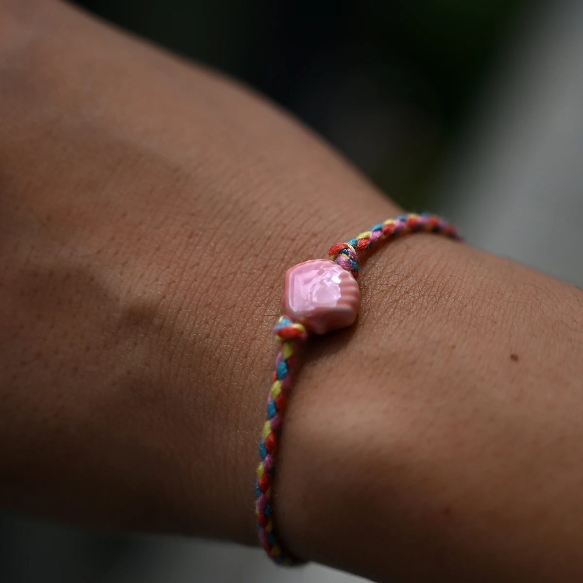 10 قطعة سوار شل السيراميك للنساء الصداقة البوهيمي تكويم الملونة حبل المعصم سحر سوار الإكسسوارات