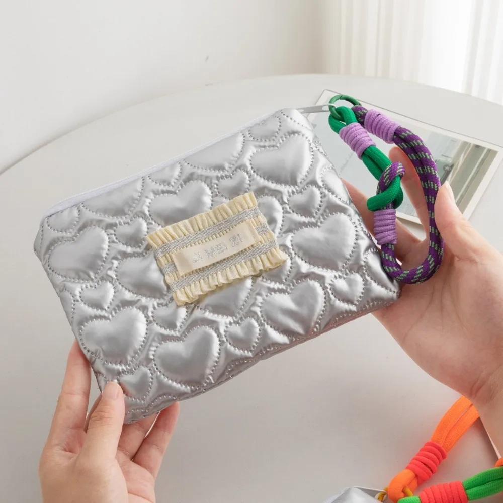 かわいいシルバーカラーの小銭入れ綿詰めロープ化粧品バッグハート型ハンドバッグ財布