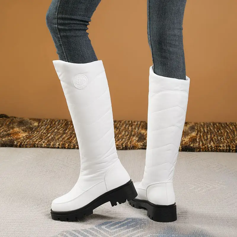 SIMLOVEYO جديد أحذية الثلوج جولة تو 5 سنتيمتر كعب سميك الانزلاق على مقاوم للماء في الهواء الطلق الركبة عالية بوتا أحجام كبيرة 42-43 الشتاء الأحذية بيع