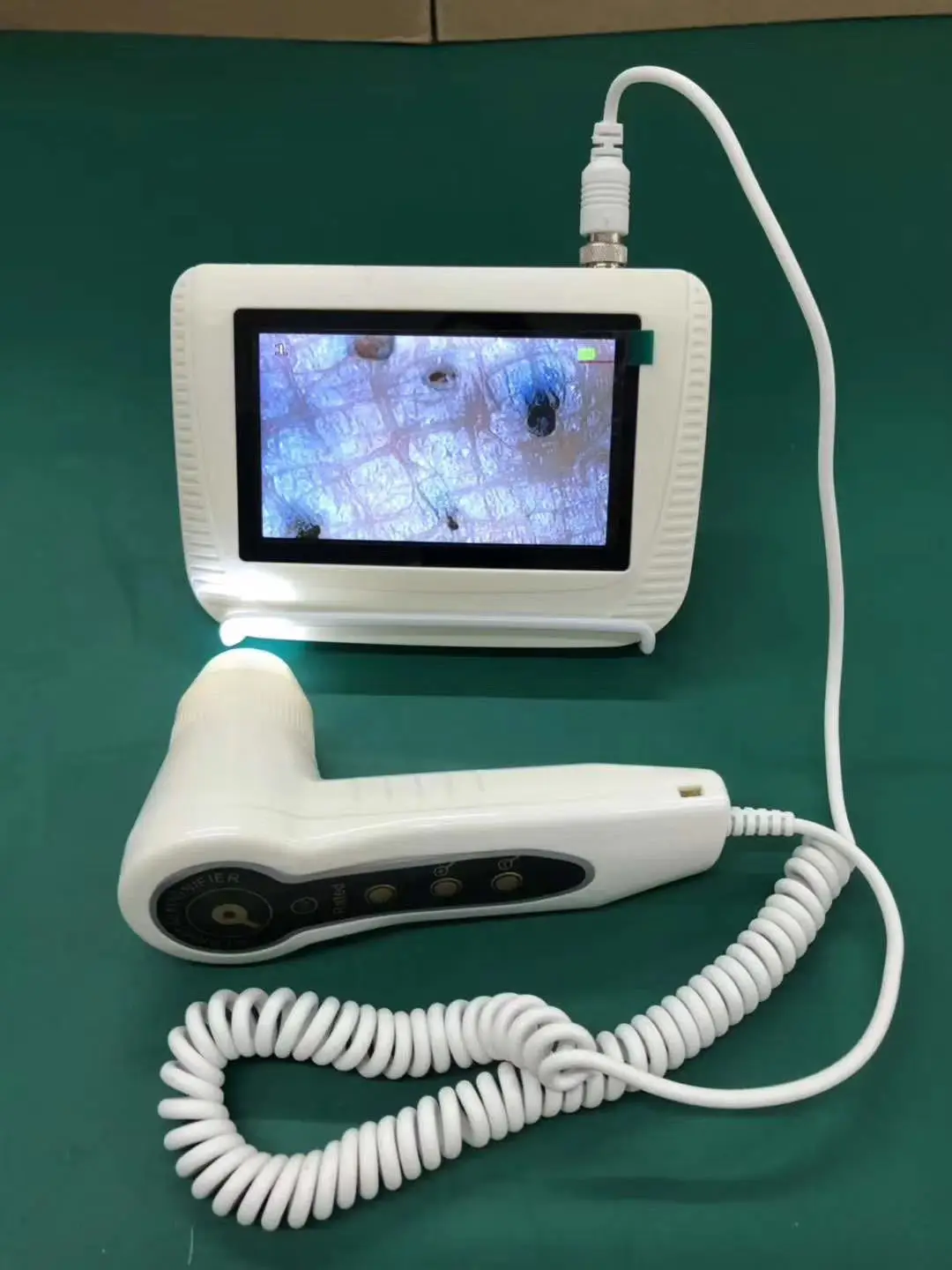 محلل بصيلات الشعر لتشخيص الجلد كاشف رقمي جهاز اختبار الرطوبة مع شاشة LCD 5 بوصة عدسة تكبير 50X/200X لصالون التجميل #2