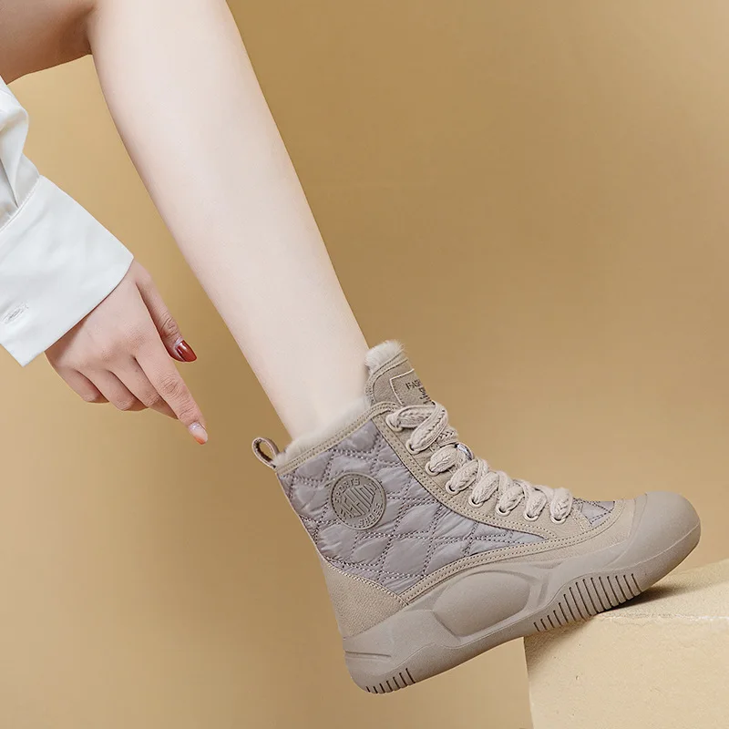 Snow boots for women in winter 2026 new cotton shoes for women with thick velvet and fashionable women's bread shoes